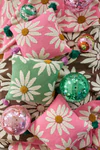 Dekoratives Strickkissen Rice by Rice Blumen Quasten Rosa