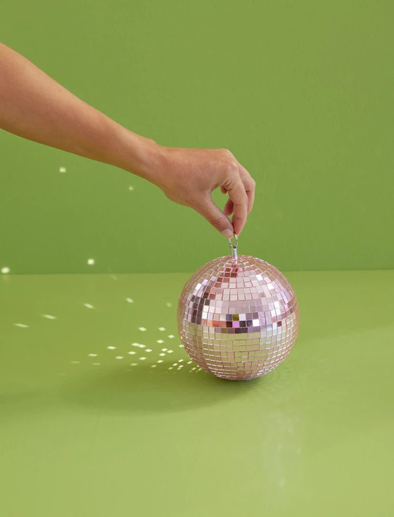 Discokugel Partyball Soft Pink Medium Rice by Rice – Handgefertigt